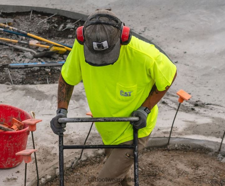 Men Caterpillar Hi-Vis Trademark Pocket Tee Orange 8FHTR214 | Tops & Outerwear