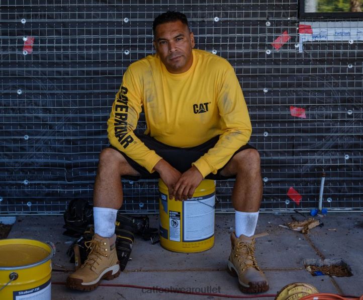 Men Caterpillar Trademark Banner Long Sleeve Tee Night Camo 8FHTR226 | Tops & Outerwear